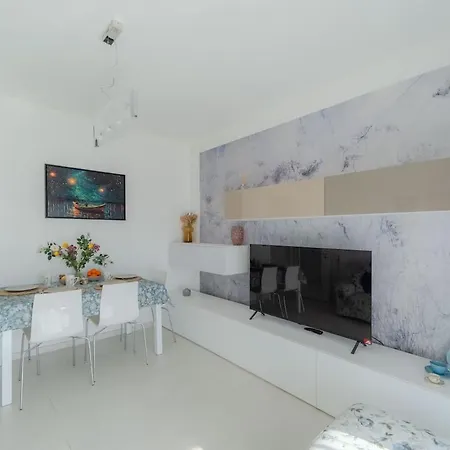 Seaview With A Terrace! *