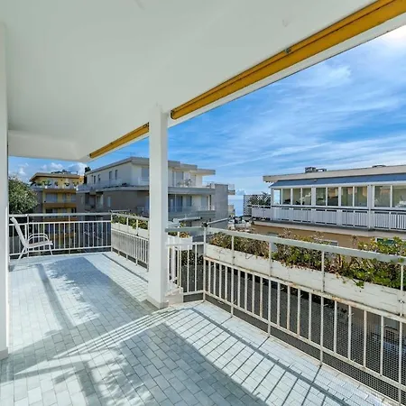 Seaview With A Terrace! *