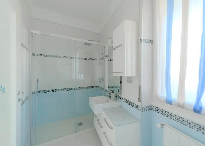 Seaview With A Terrace! 公寓 *