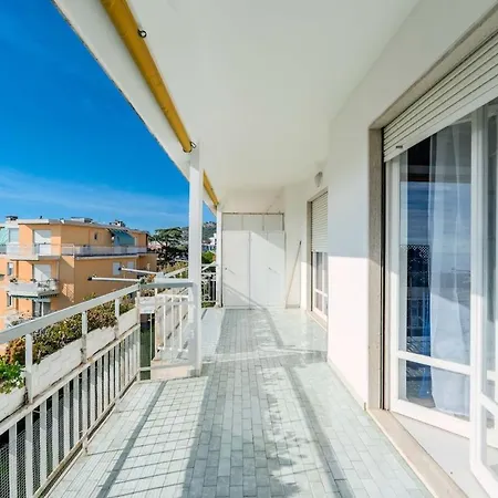 Seaview With A Terrace! Apartman